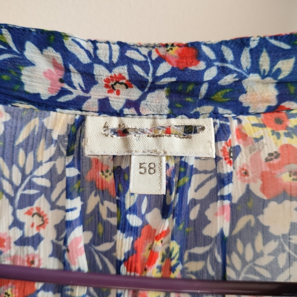 Plus Floral Flowy Sheer Blouse - Picture 14 of 14